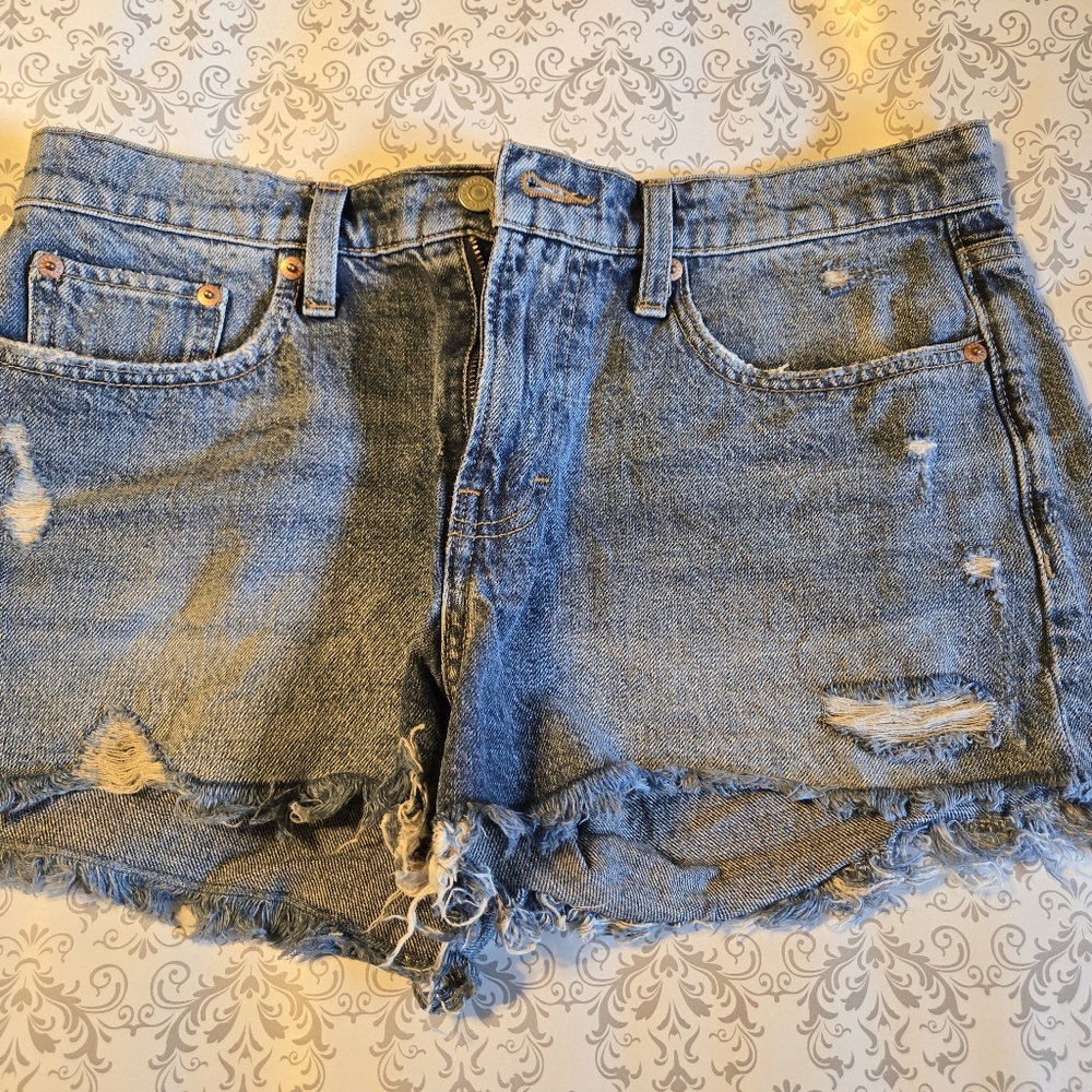 Lucky Brand Mid Short, sz 8